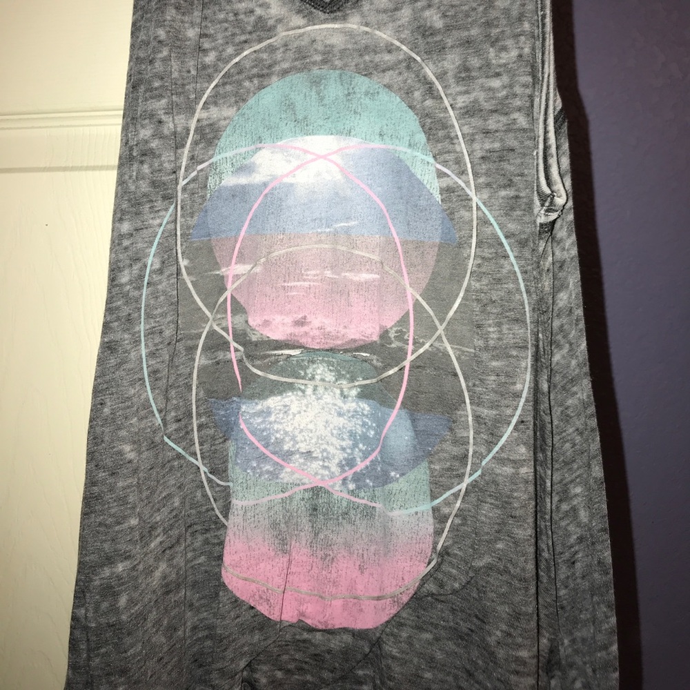 Grey Aeropostale tank top